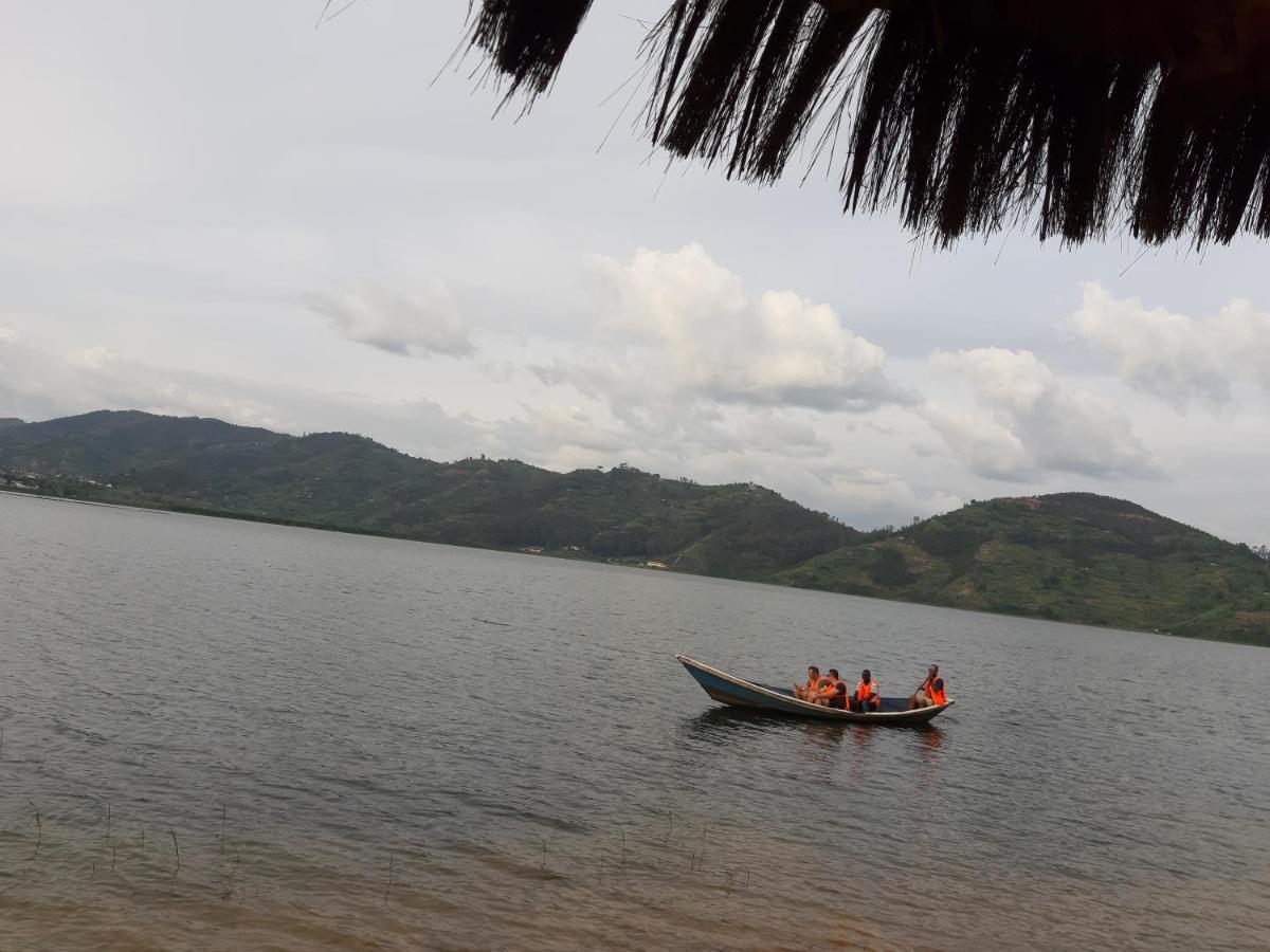 Ruhondo Beach Resort Ruhengeri ภายนอก รูปภาพ