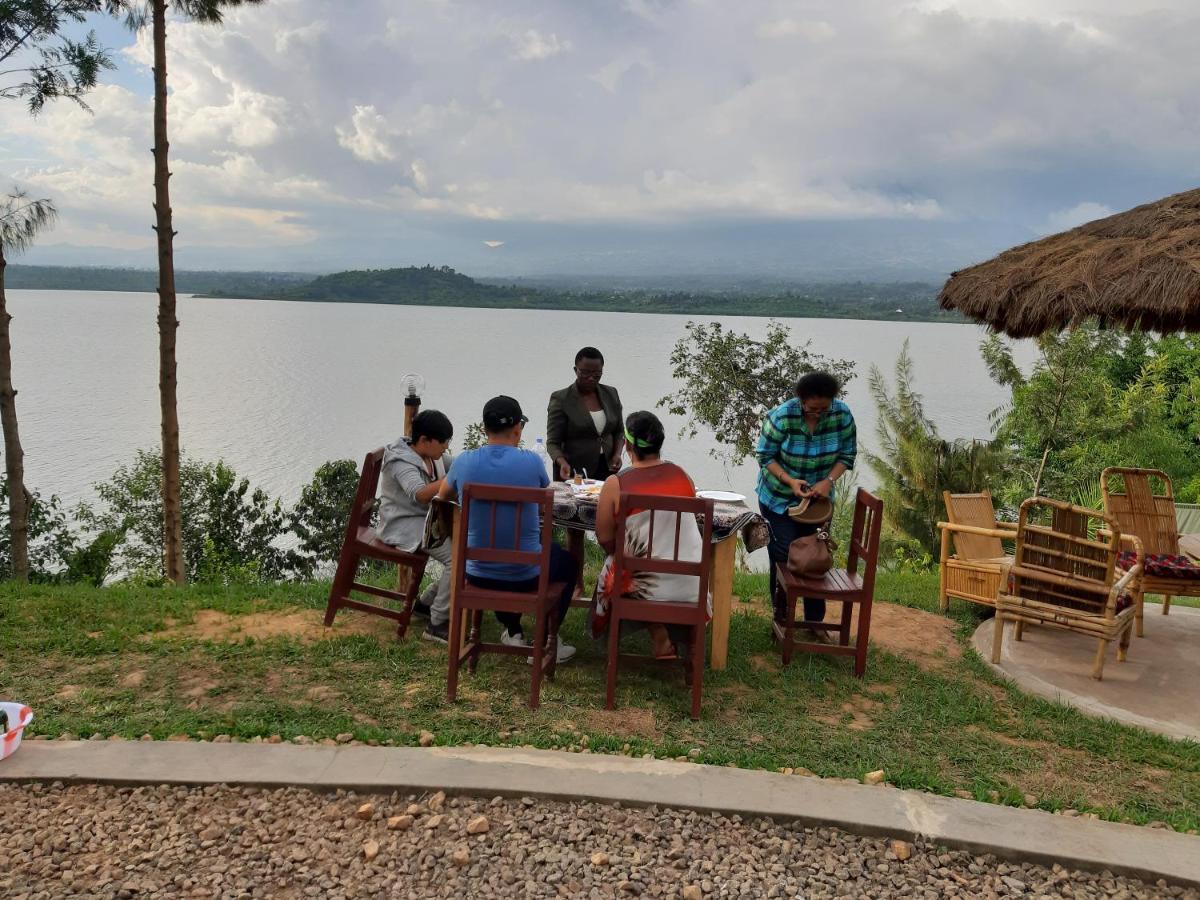 Ruhondo Beach Resort Ruhengeri ภายนอก รูปภาพ